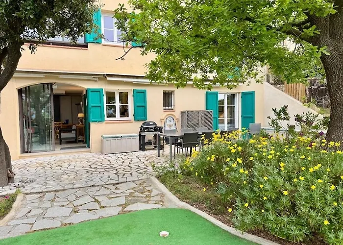 Golf Roquebrune Tatil Evi