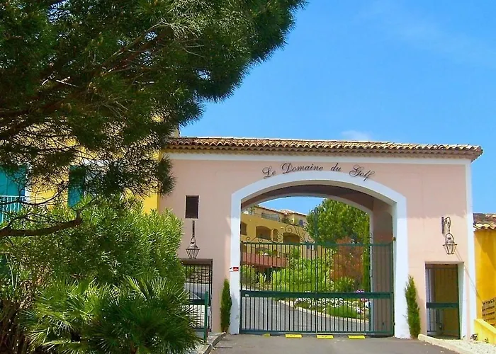 Golf Roquebrune Hébergement de vacances